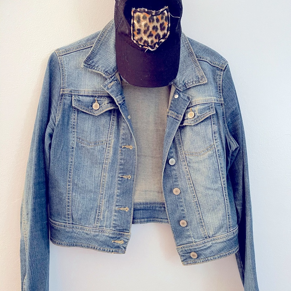 Women’s jean jacket